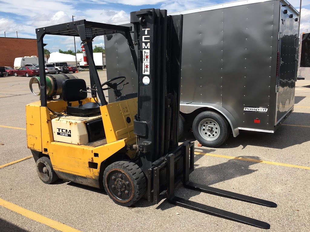 Forklift and Marine Limited (FML) | 4 Seacliff Cres, Brampton, ON L6T 0A4, Canada | Phone: (906) 226-5172