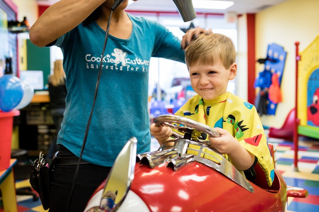 Cookie Cutters Haircuts for Kids | 36 Northfield Dr E, Waterloo, ON N2L 6A1, Canada | Phone: (519) 880-0528