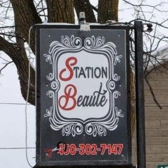 Station Beauté | 881 Rue Saint-Isidore, Saint-Lin - Laurentides, QC J5M 2V4, Canada | Phone: (450) 302-7147
