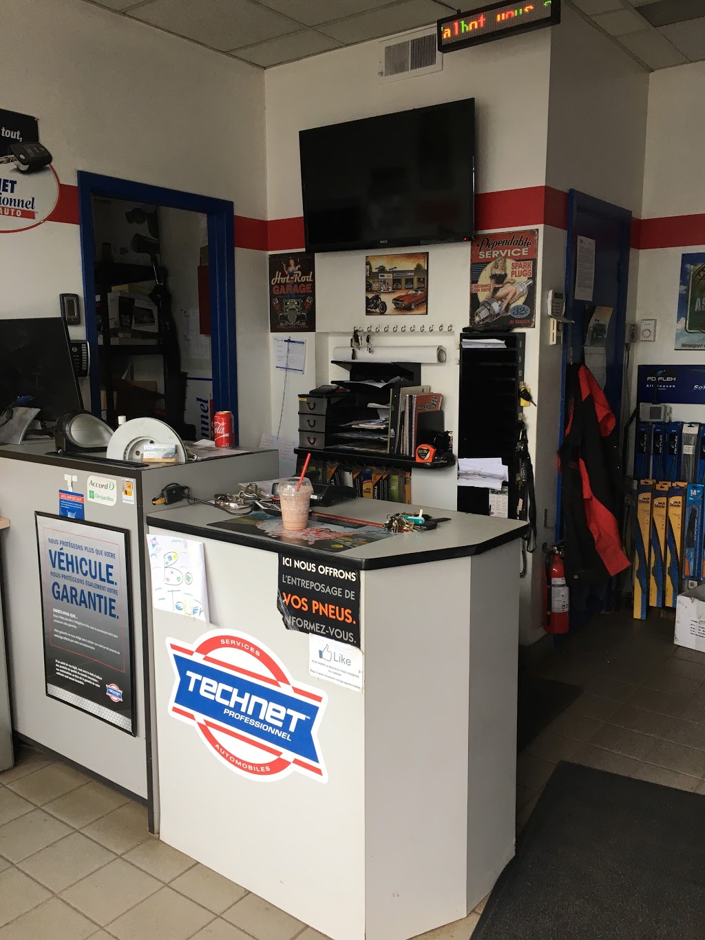 Garage Denis Talbot | 5656 Rue Saint-Georges, Lévis, QC G6V 4M3, Canada | Phone: (418) 903-4982