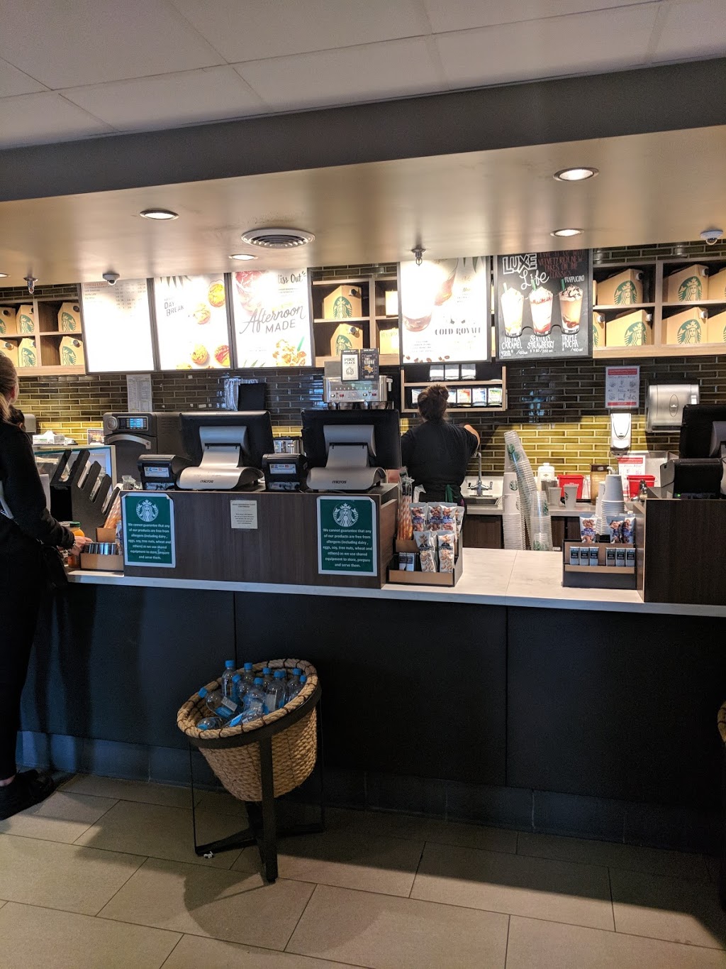 Starbucks - International Street | 1 Canadas Wonderland Drive, Maple, ON L6A 1S6, Canada | Phone: (905) 832-7000