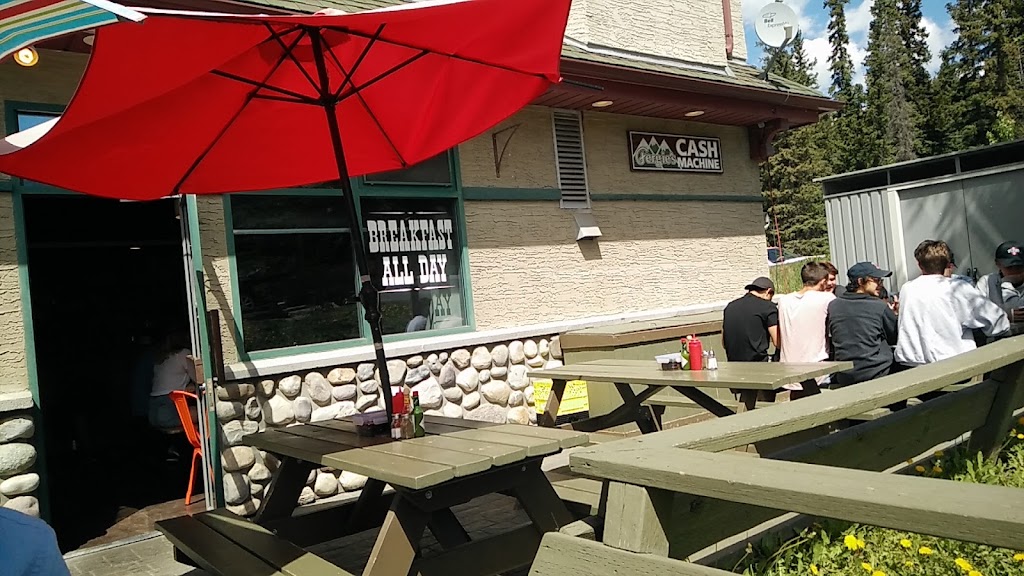 The Summit Cafe | 102-1001 Cougar Creek Dr, Canmore, AB T1W 1E1, Canada | Phone: (403) 609-2120