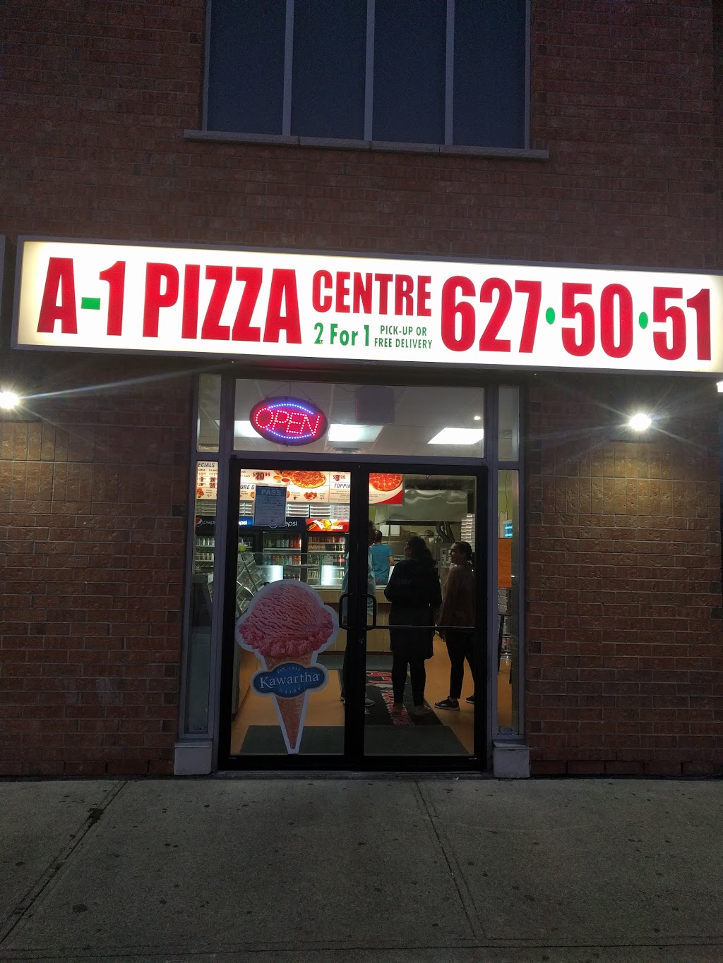 A1 Pizza Centre | 2 Castlewood Blvd, Dundas, ON L9H 7M8, Canada | Phone: (905) 627-5051