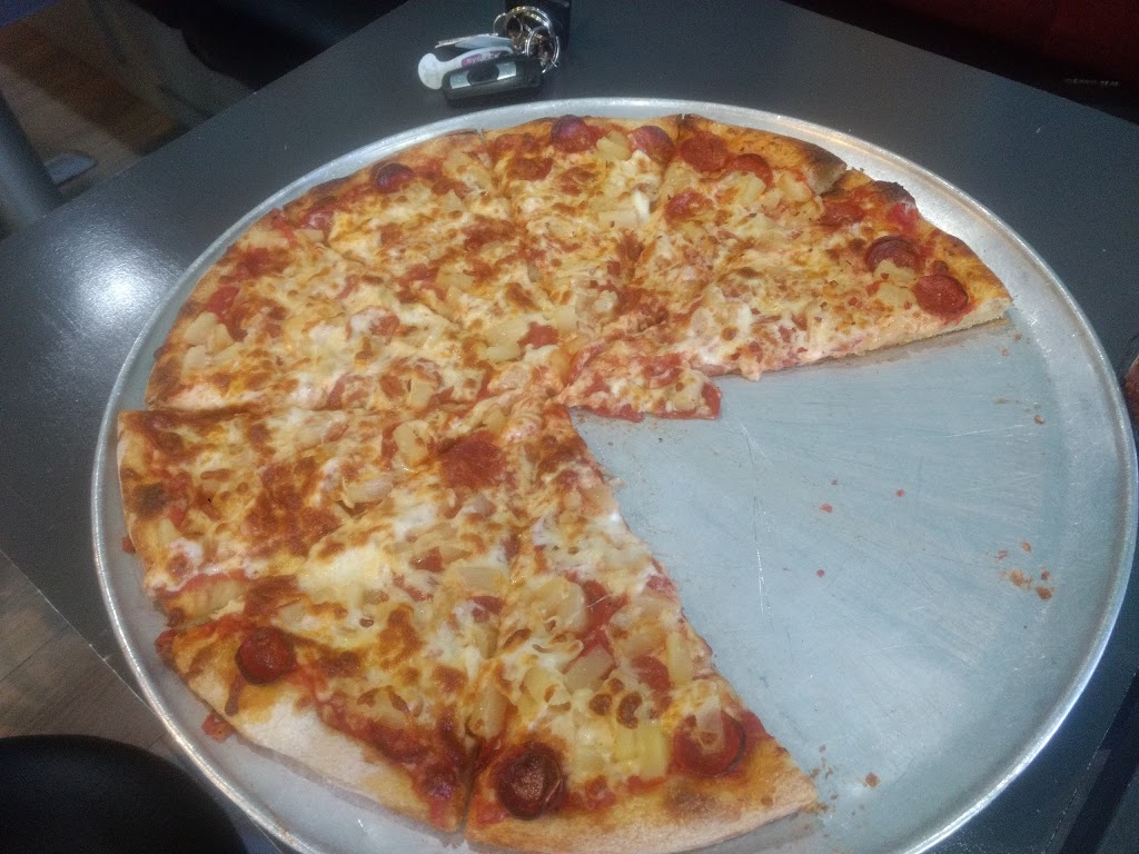 Marconi Pizza | 3635 Cawthra Rd, Mississauga, ON L5A 2Y5, Canada | Phone: (905) 279-0151