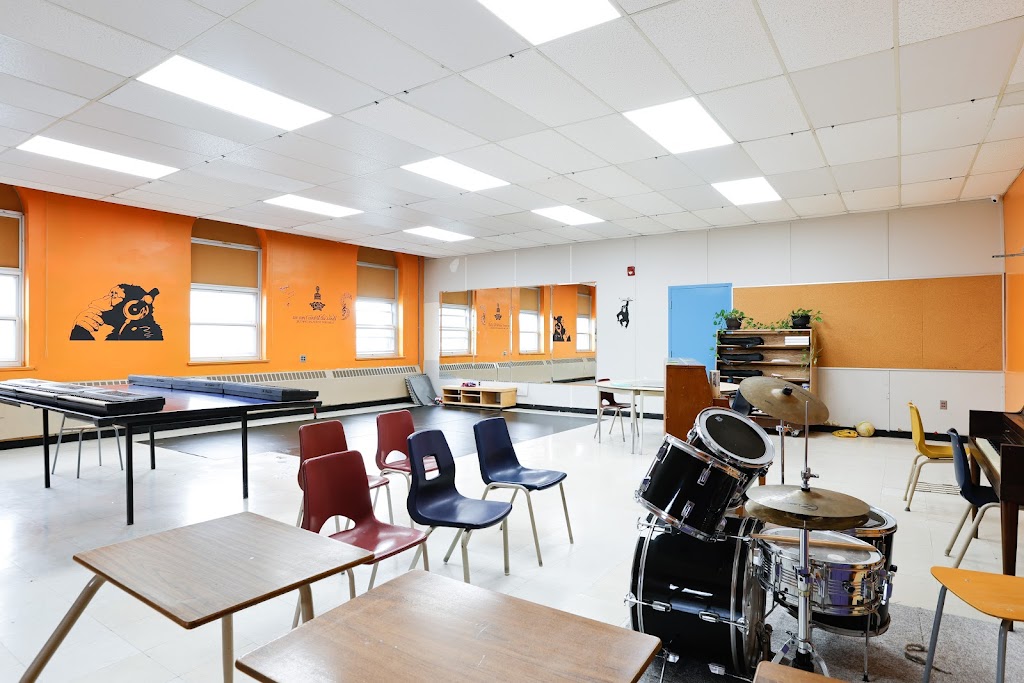 Trenton Collegiate Institute | 83 Marmora St, Quinte West, ON K8V 2J2, Canada | Phone: (647) 877-7120