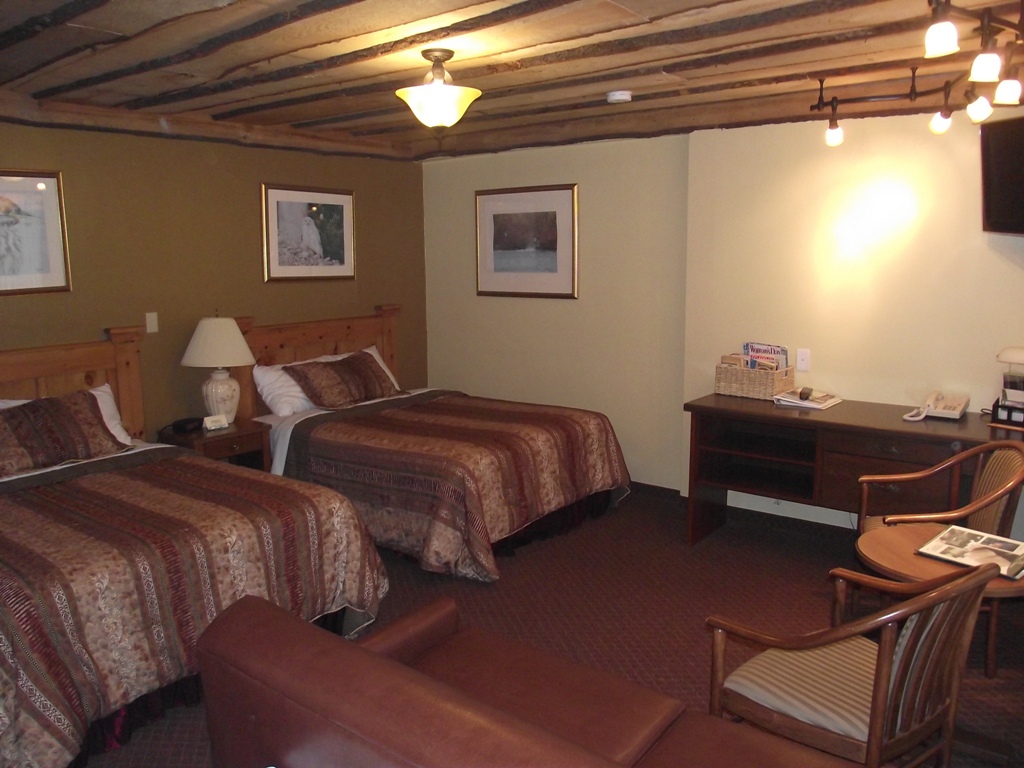 Forest Motel | 2941 Forest Rd, Stratford, ON N5A 6S5, Canada | Phone: (519) 271-4573