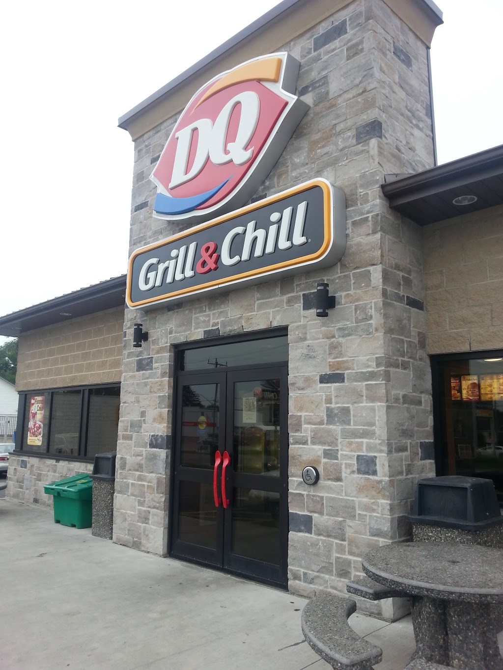 Dairy Queen Grill & Chill | 216 Argyle St S, Caledonia, ON N3W 1K8, Canada | Phone: (905) 765-2444