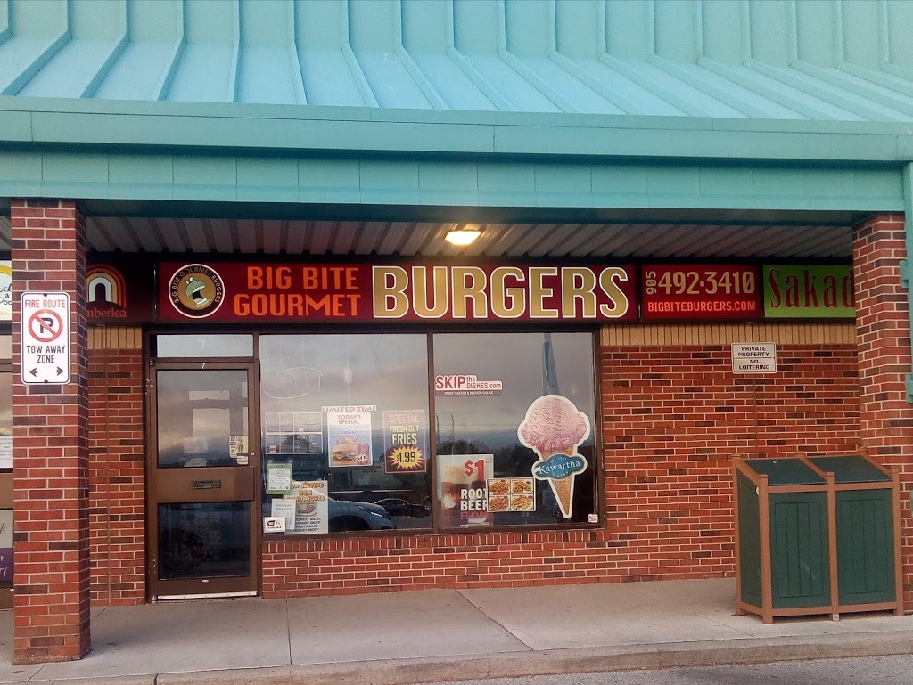 Big Bite Gourmet Burgers | 1822 Whites Road, Pickering, ON L1V 4M1, Canada | Phone: (905) 492-3410