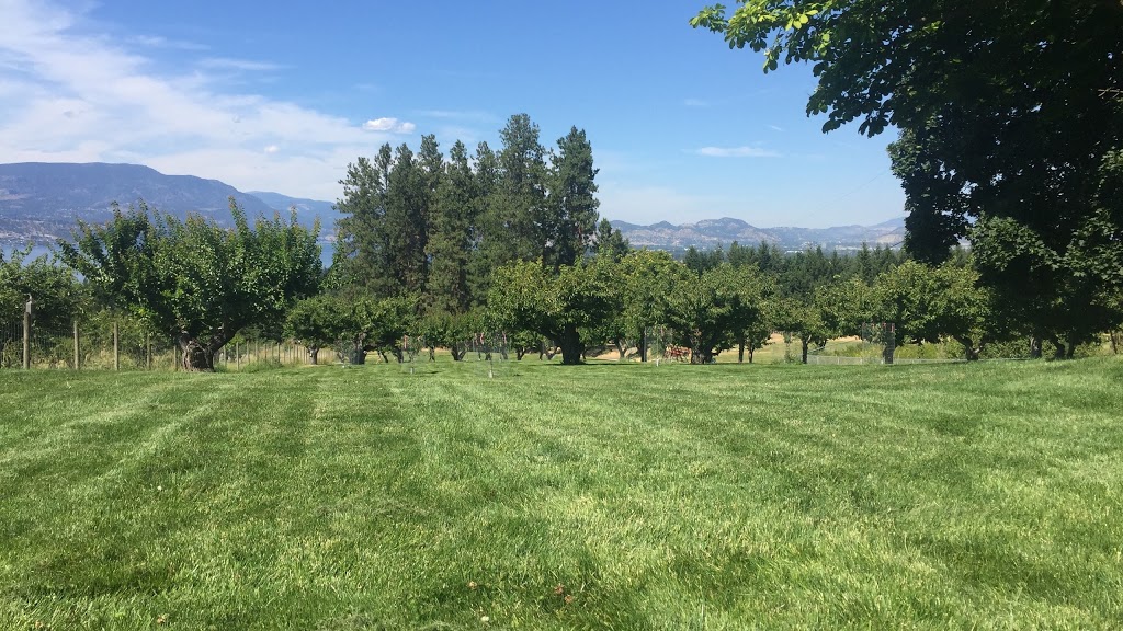 Kuipers Family Fruit Farm | 579 Barnaby Rd, Kelowna, BC V1W 4N7, Canada | Phone: (250) 575-3308