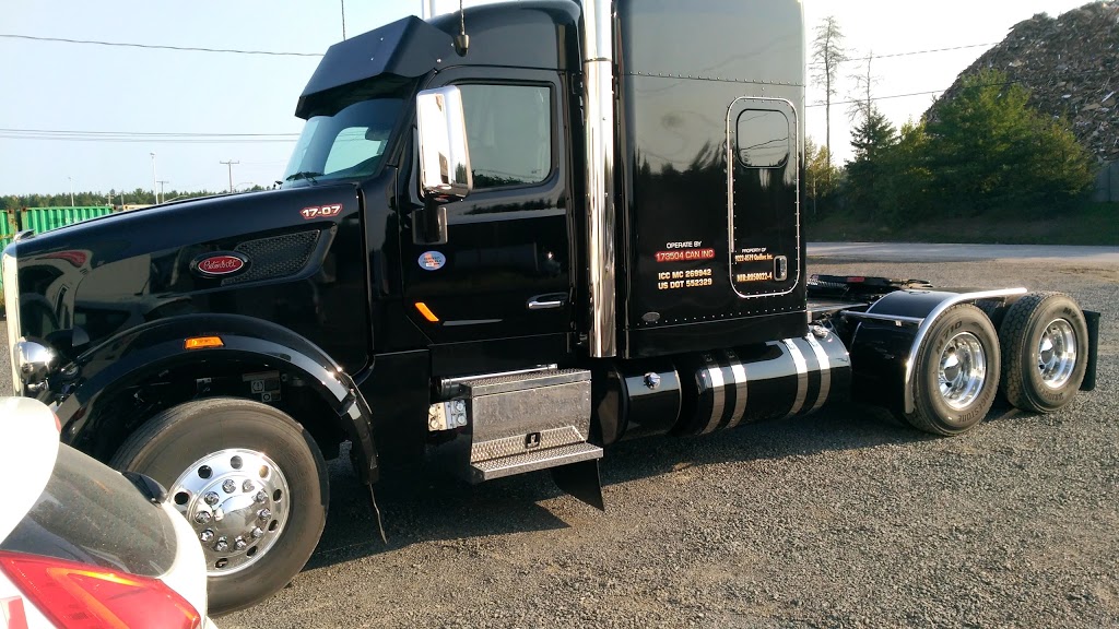 Camions Excellence Peterbilt | 2400 Rue Léon Trépanier, Trois-Rivières, QC G9A 5E1, Canada | Phone: (819) 370-3221