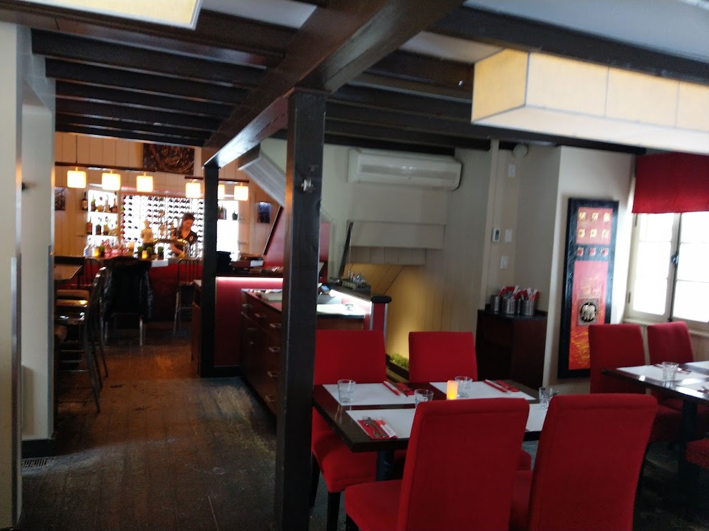 Ôwok Mont-Tremblant | 111 Chem. de Kandahar, Mont-Tremblant, QC J8E 1E2, Canada | Phone: (819) 681-4455