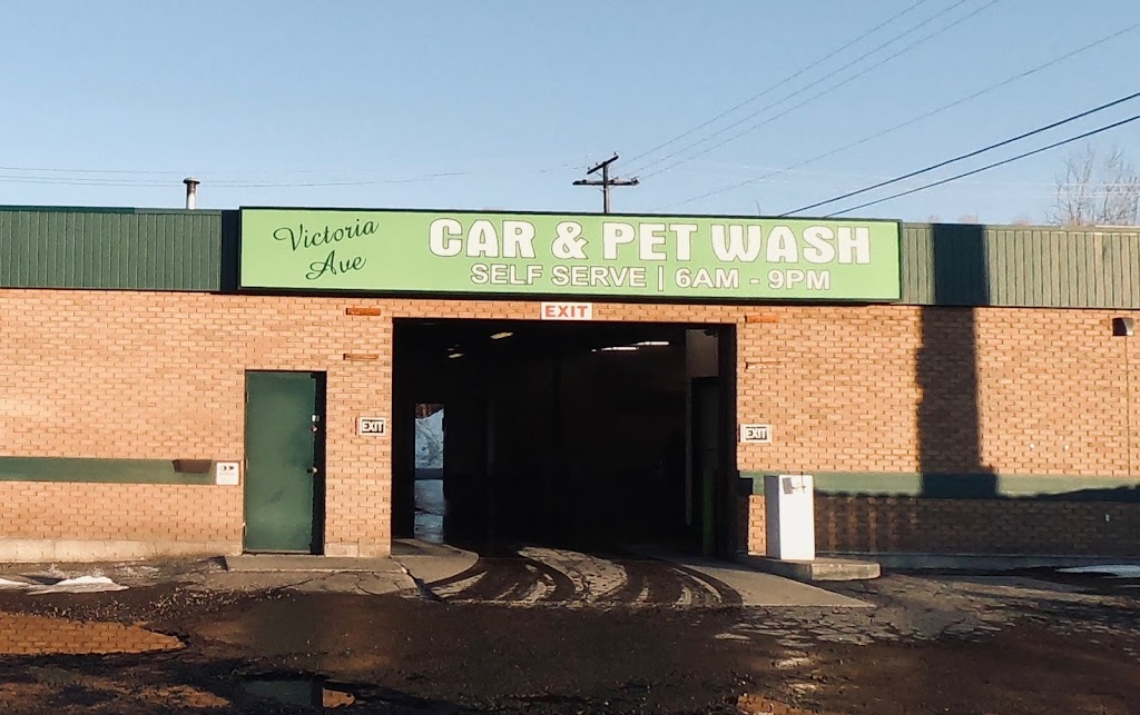 Victoria Ave Car & Pet Wash | 1200 Cranbrook St N, Cranbrook, BC V1C 4H8, Canada | Phone: (250) 417-1619