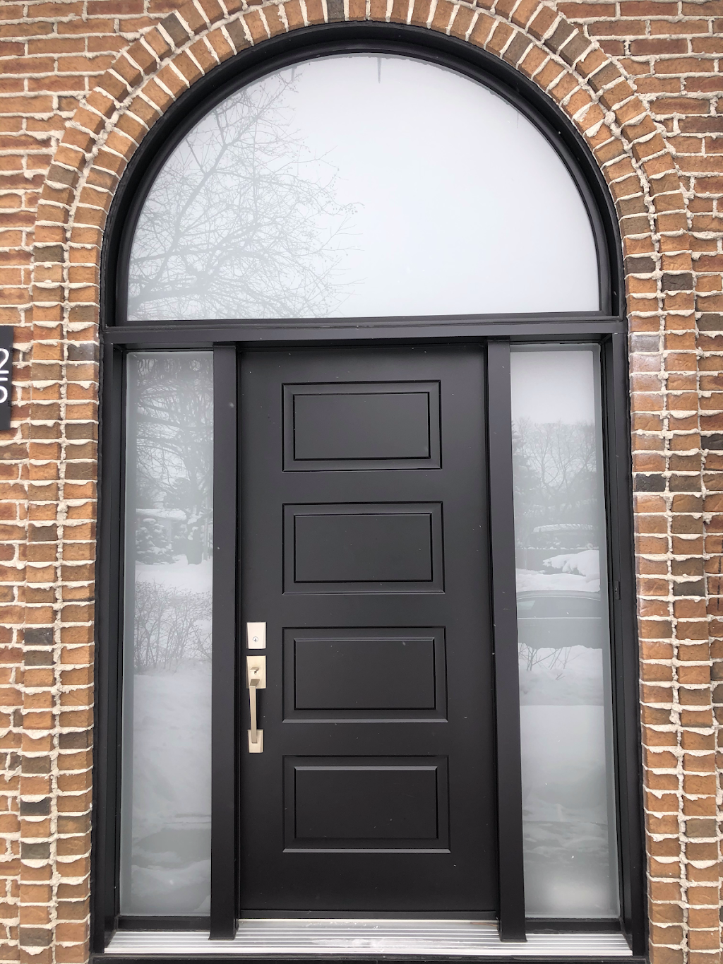 Timberline Doors & Windows | 78C Bd Brunswick, Dollard-des-Ormeaux, QC H9B 2C5, Canada | Phone: (514) 999-5553