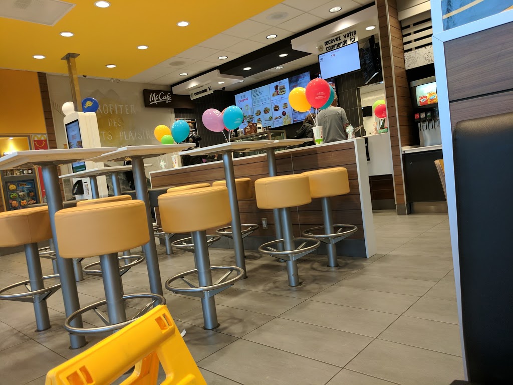 McDonalds | 1280 Rue du Pont, Saint-Lambert-de-Lauzon, QC G0S 2W0, Canada | Phone: (418) 889-8999