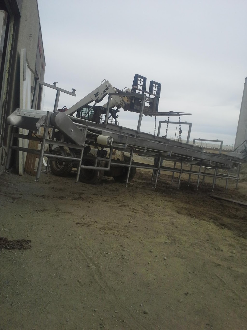 Terrys Scrap Hauling | Queen Elizabeth II Highway RR 2, Crossfield, AB T0M 0S0, Canada | Phone: (403) 312-3535