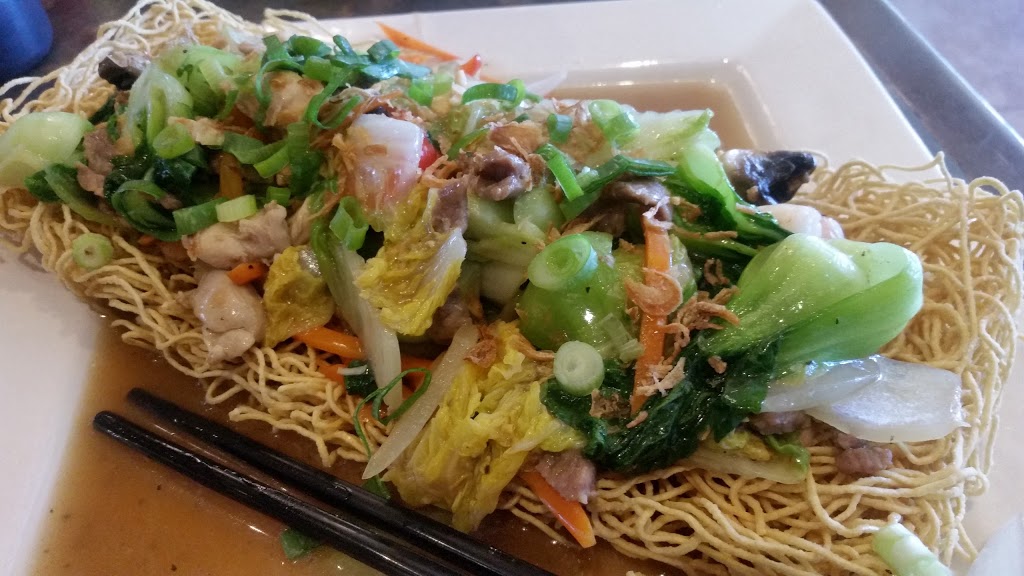 Pho Fusion | 16700 Bayview Ave, Newmarket, ON L3X 1W1, Canada | Phone: (905) 235-1054