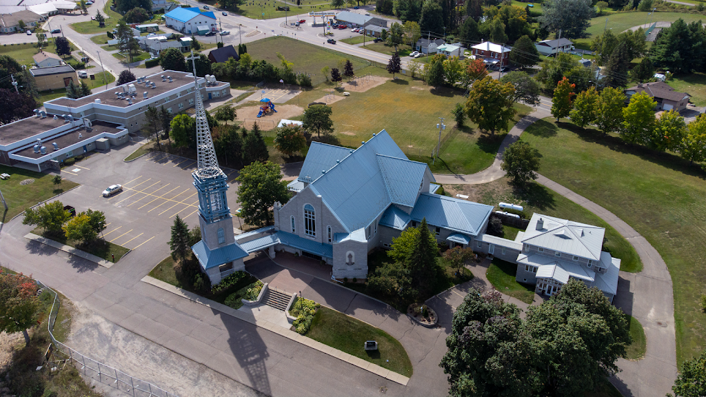 St. James the Less Catholic Church | 78 Wellington St, Eganville, ON K0J 1T0, Canada | Phone: (613) 628-2020