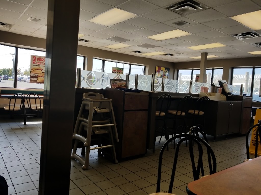 Burger King | 100 Eglinton Square, Scarborough, ON M1L 2K1, Canada | Phone: (416) 752-3681