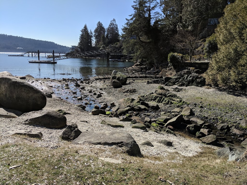 Strathcona Lookout Park | 4621 Strathcona Rd, North Vancouver, BC V7G 1G7, Canada