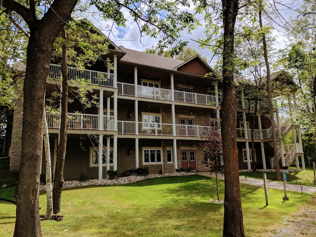 Wolfe Springs Resort | 29 Concession Rd 10, Westport, ON K0G 1X0, Canada | Phone: (613) 273-8800