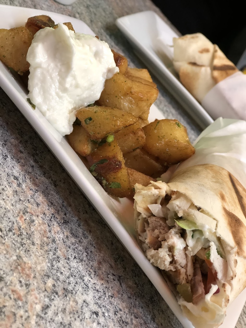 Super Bite Shawarma | 1577 Alta Vista Dr, Ottawa, ON K1G 0E9, Canada | Phone: (613) 248-8111