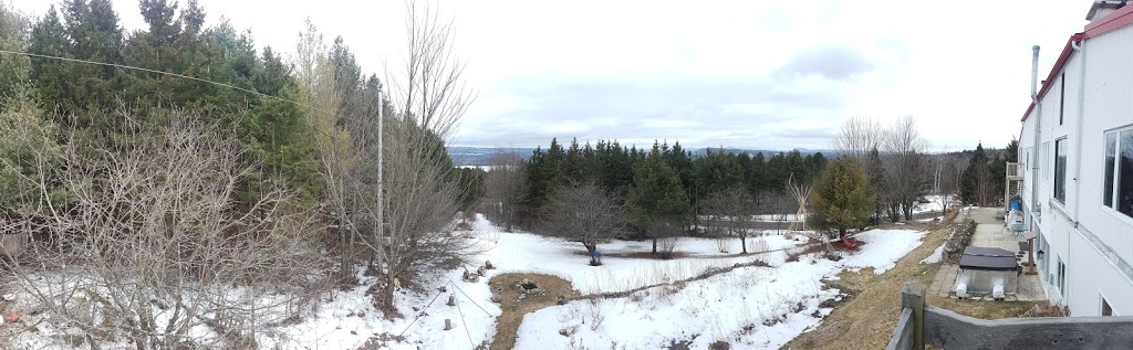 Sur Les Toits Du Monde | 215 Chemin des Sommets, Sainte-Catherine-de-Hatley, QC J0B, Canada