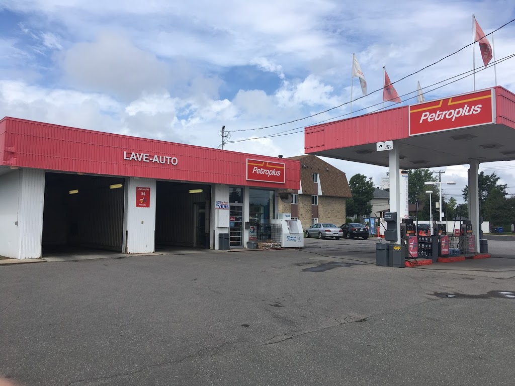 Petro Plus Trois-rivieres | 240 Boulevard Thibeau, Trois-Rivières, QC G8T 6Y1, Canada | Phone: (819) 374-1559