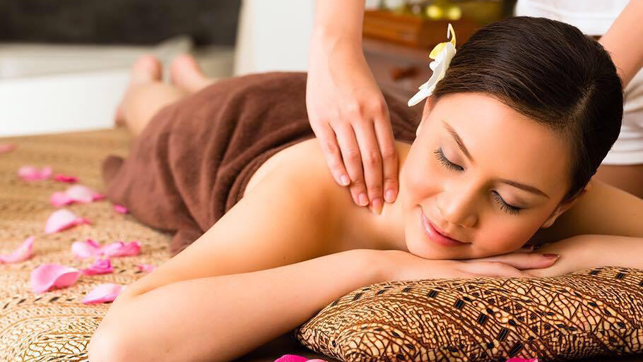 Massage Therapist Thaimassage | 615 Staveley Crescent, Weyburn, SK S4H 2T5, Canada | Phone: (306) 891-9083