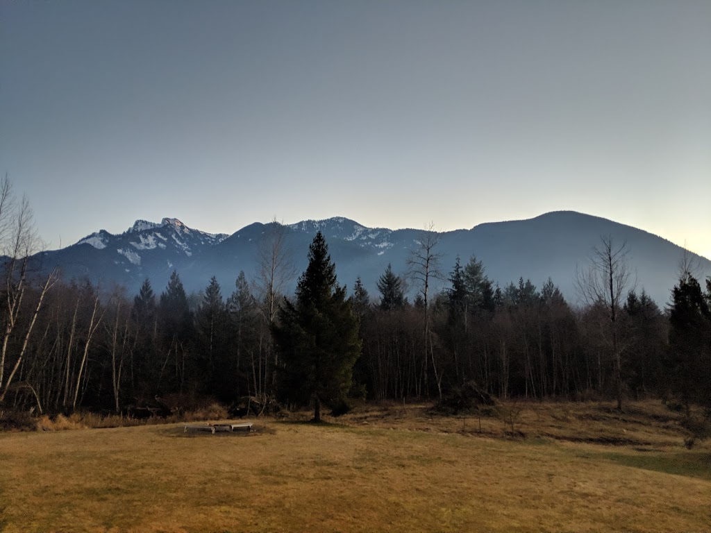 MountainView Lodge | 4601 Bench Road, Chilliwack, BC V4Z 1G2, Canada