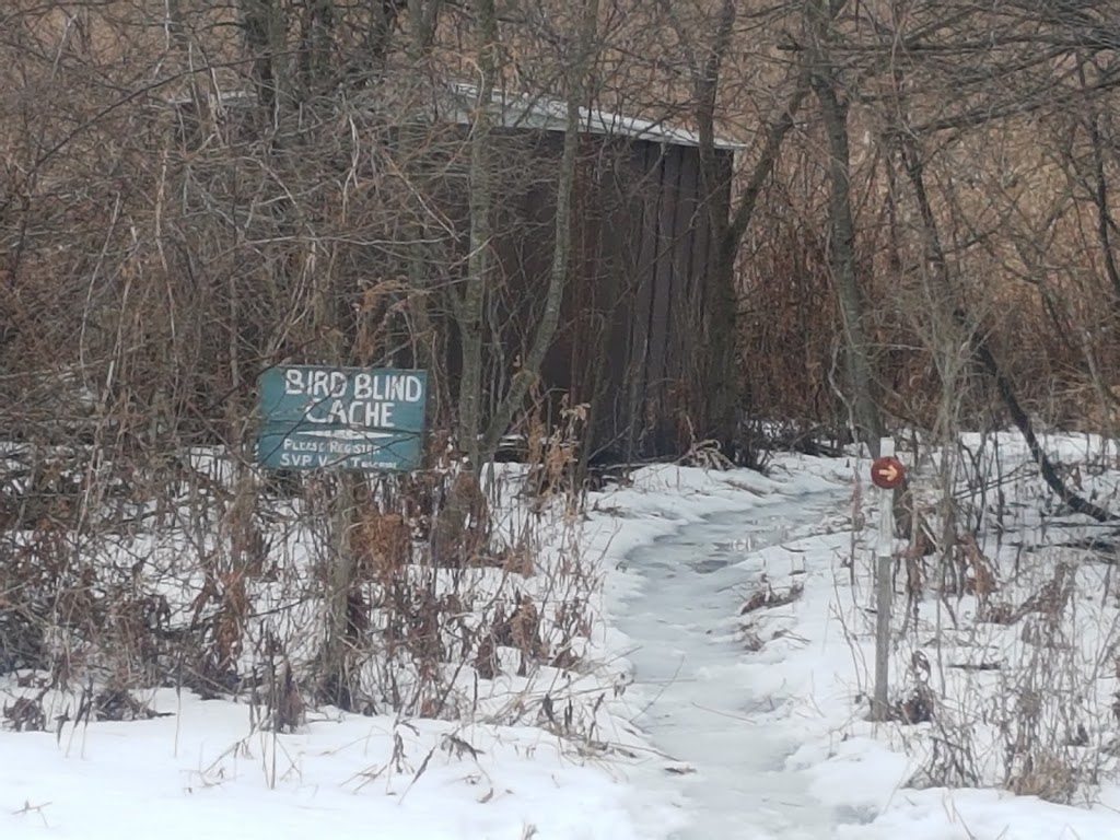 Bird Sanctuary Parking | Unnamed Road, Saint-Armand, QC J0J 1T0, Canada