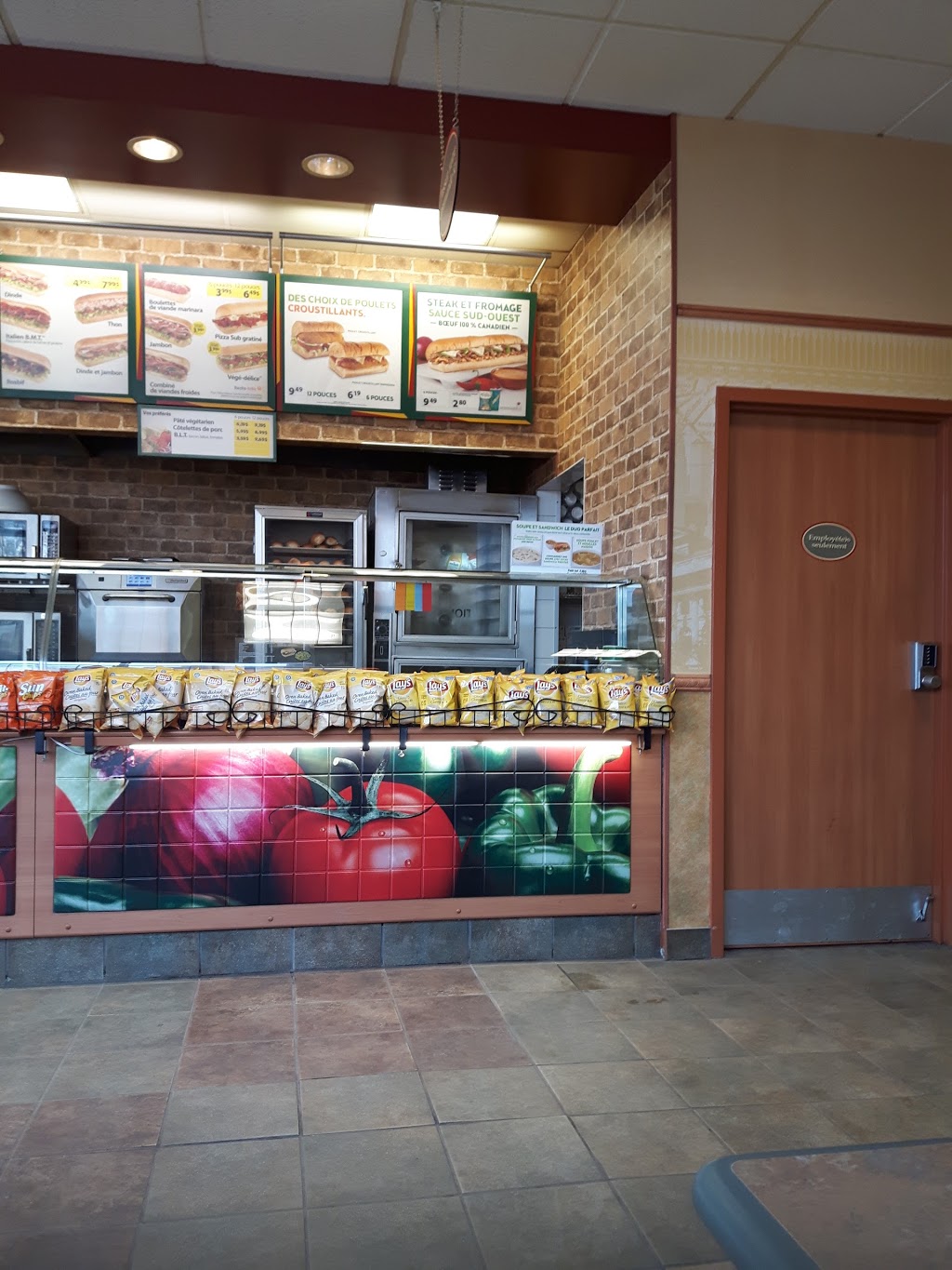 Restaurant SUBWAY | 9325 Rue Sherbrooke E, Montréal, QC H1L 6P2, Canada | Phone: (514) 356-1616