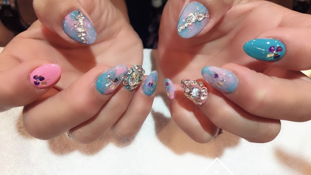 Happy Nails & Spa | 12267 Tenth Line, Whitchurch-Stouffville, ON L4A 0Y1, Canada | Phone: (905) 640-7590