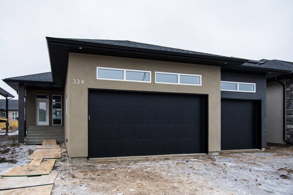 Tarren Newhouse Saskatoon Real Estate Agent | 528 Maple Cres, Warman, SK S0K 4S2, Canada | Phone: (306) 261-4627