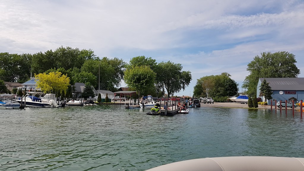 Erieau Marina | 1515 Kerr Ave, Erieau, ON N0P 1N0, Canada | Phone: (519) 676-4511