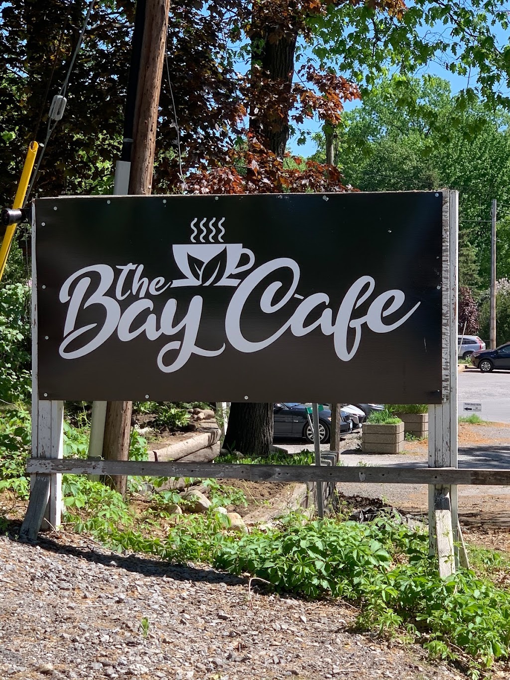 The Bay Cafe | 131 Constance Bay Rd, Woodlawn, ON K0A 3M0, Canada | Phone: (613) 832-2112