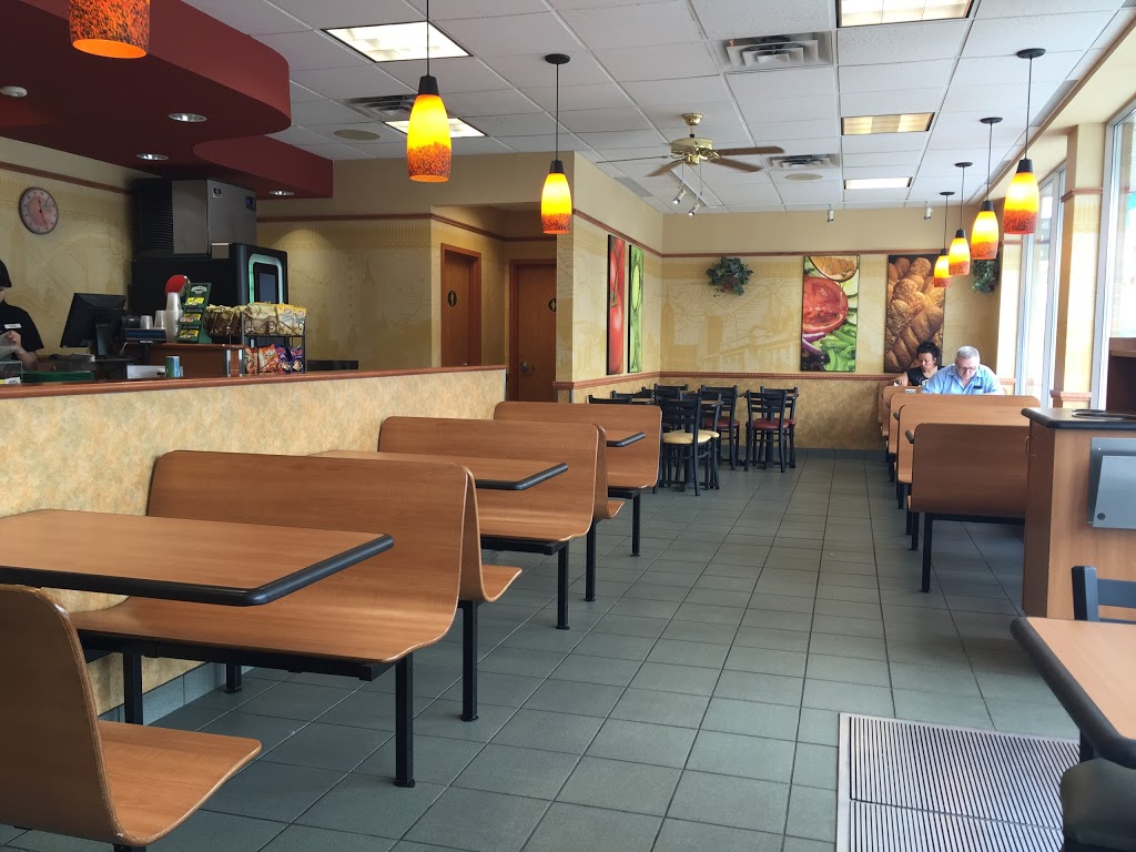 Restaurant SUBWAY | 355 Boulevard du St Maurice, Trois-Rivières, QC G9A 6P2, Canada | Phone: (819) 374-0400