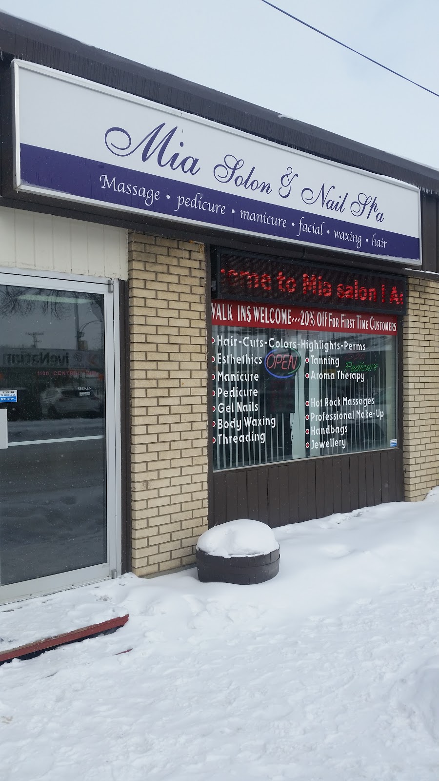 Monasa Salon & Spa & Therapy Studio | 100-, 102 111 St, Saskatoon, SK S7N 1S7, Canada | Phone: (306) 954-3228