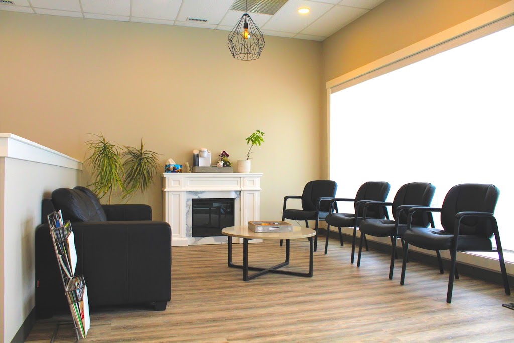 Foothills Family Chiropractic | 938 Centre St SE #5, High River, AB T1V 1E7, Canada | Phone: (403) 652-4636