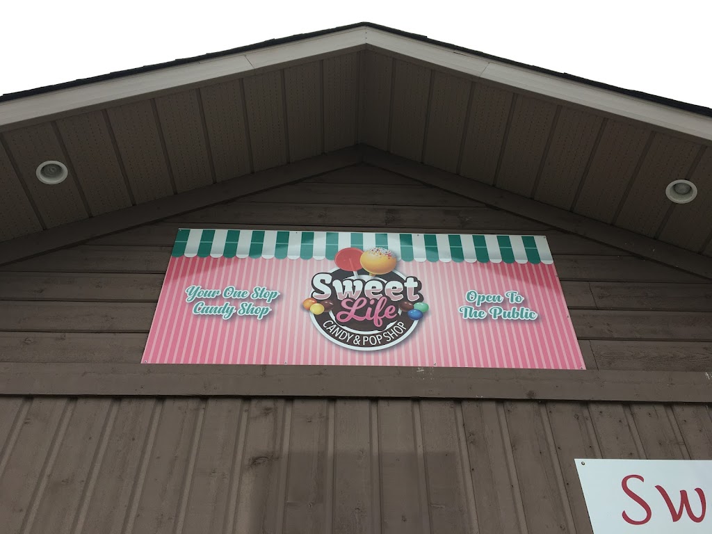 Sweet Life Candy Shop | 5 Lakeshore Blvd N, Sauble Beach, ON N0H 2G0, Canada | Phone: (647) 995-5624