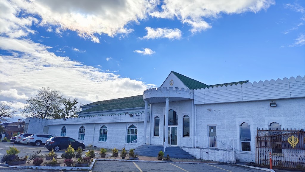 Gurudwara Nanaksar-Brampton | 64 Timberlane Dr, Brampton, ON L6Y 4V7, Canada | Phone: (905) 452-1313