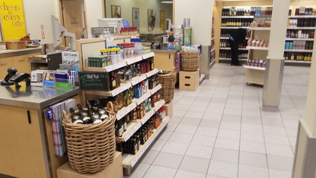 LCBO | 995 Paisley Rd, Guelph, ON N1K 1X6, Canada | Phone: (519) 822-2662