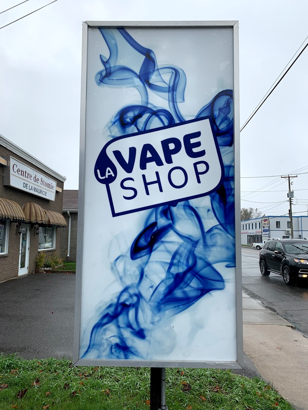 La Vape Shop | 222 Boulevard Thibeau, Trois-Rivières, QC G8T 6Y1, Canada | Phone: (819) 909-9276