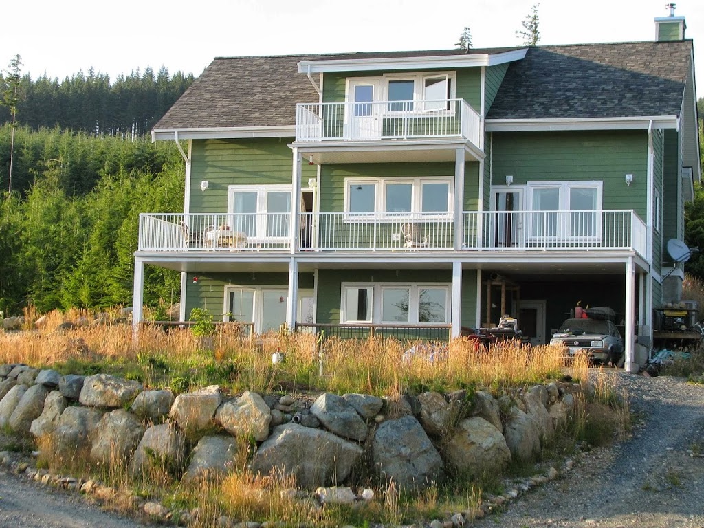 Second Creek Farm & Guesthouse | Jordan River, BC V9Z 1L1, Canada | Phone: (250) 646-2911