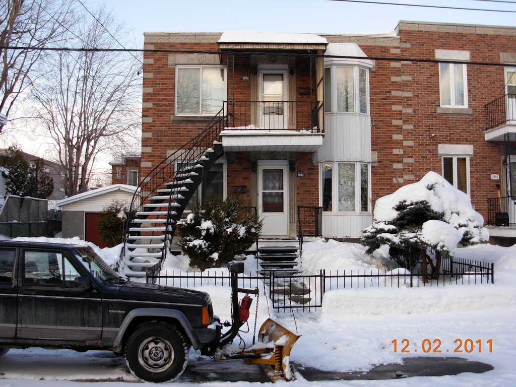 Déneigement Charles Gosselin | 1510 Bd Desmarchais, Montréal, QC H4E 2B2, Canada | Phone: (514) 765-9965