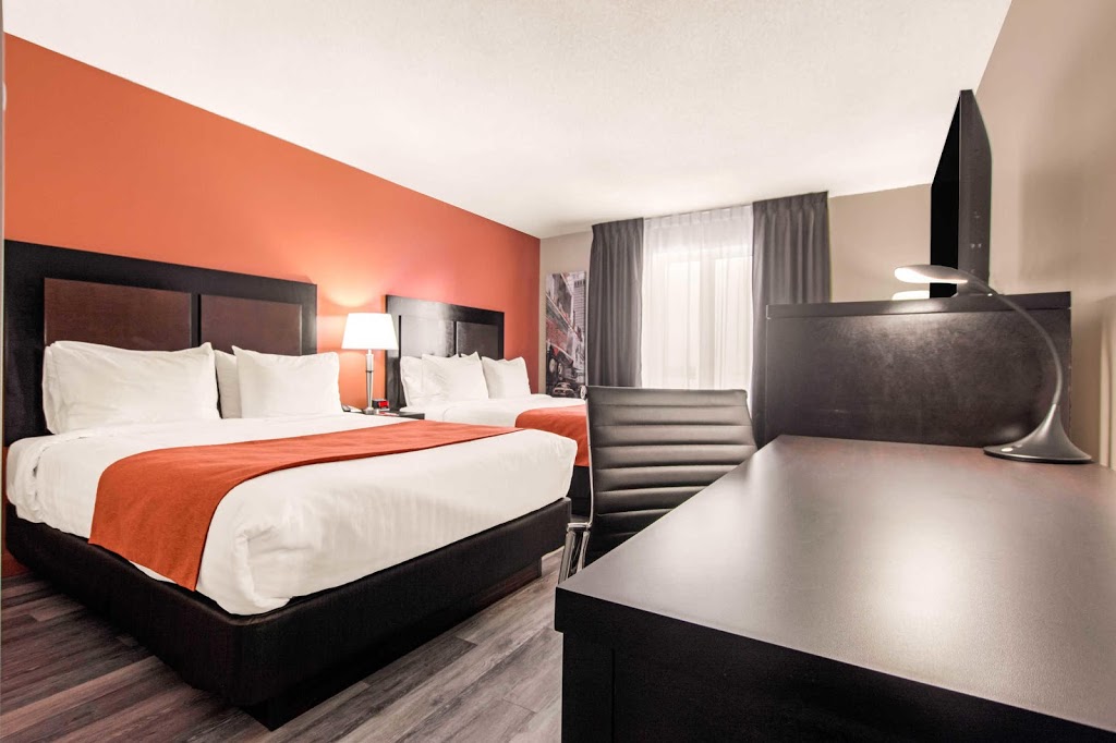 Econo Lodge Inn & Suites | 372 Rue Laurier, Saint-Apollinaire, QC G0S 2E0, Canada | Phone: (418) 881-3335