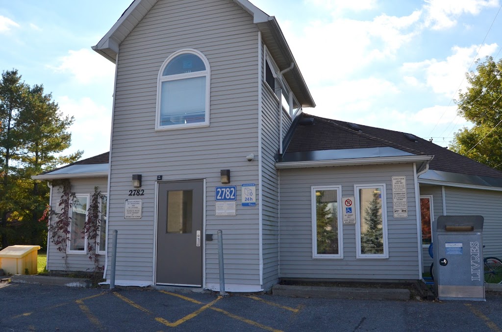 Ottawa Public Library - Metcalfe Village | 8243 Victoria St, Metcalfe, ON K0A 2P0, Canada | Phone: (613) 580-2940