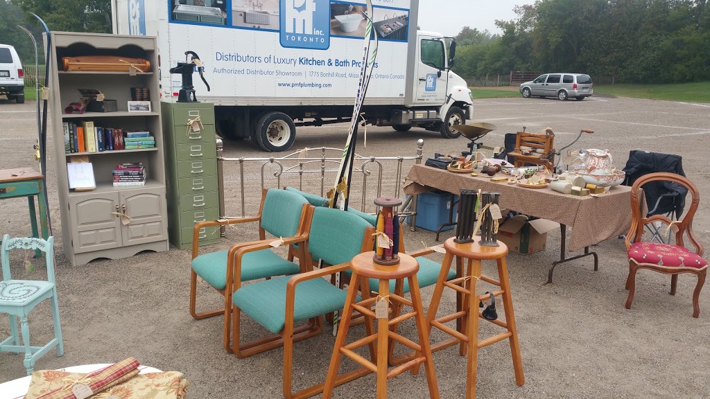 Aberfoyle Antique Market | 57 Brock Rd S, Puslinch, ON N0B 2J0, Canada | Phone: (519) 763-1077