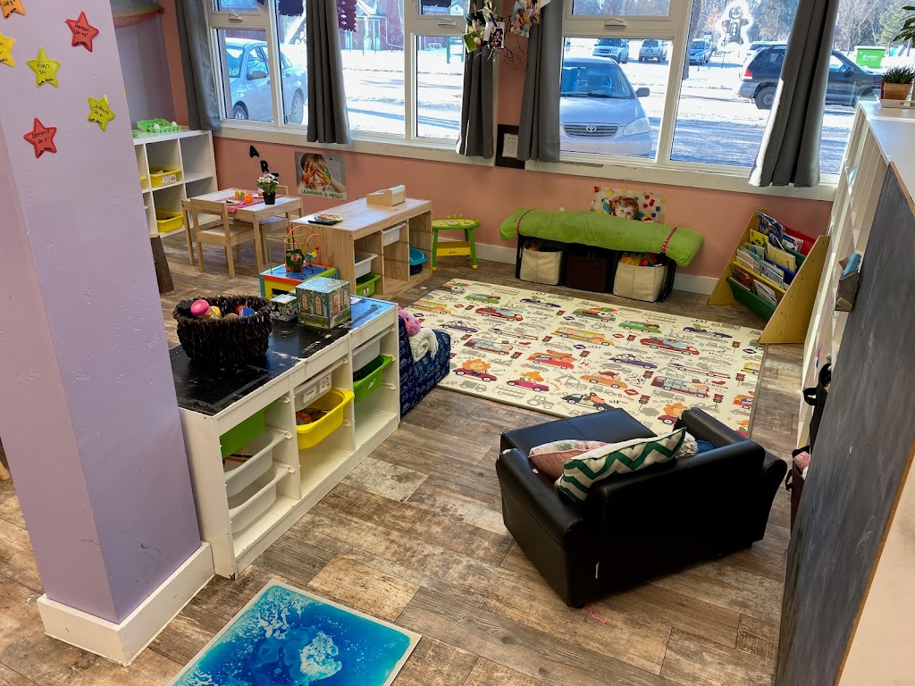 Little Learners Daycare and OSC Parkallen | 6525 111 St NW, Edmonton, AB T6H 4R5, Canada | Phone: (780) 758-9144