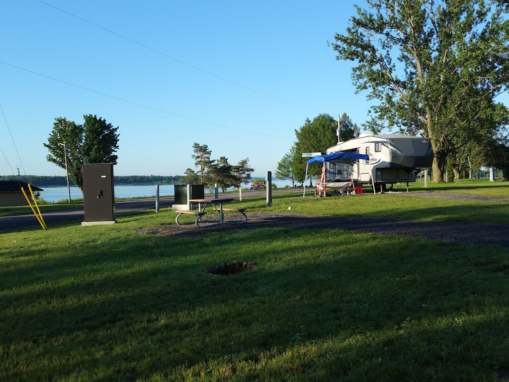 Farran Park Campground & Day-Use | 14704 Stormont, Dundas and Glengarry County Road 2, Ingleside, ON K0C 1M0, Canada | Phone: (800) 437-2233