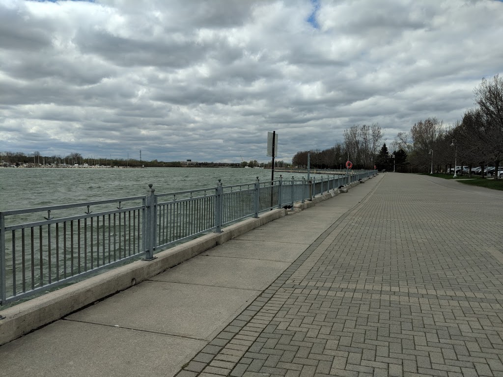 Rotary Sunrise Lake Park | Waterfront Trail, Whitby, ON L1N, Canada